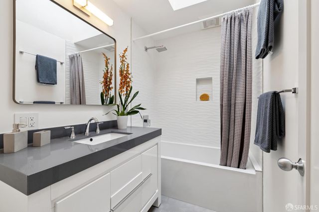 785 Lakeview Avenue, San Francisco, CA 94112