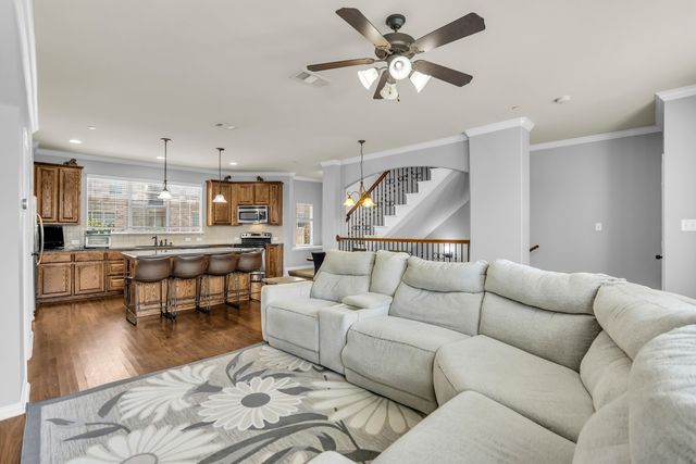 2700 Club Ridge Drive 1, Lewisville, TX 75067