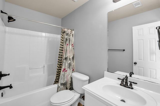 2700 Club Ridge Drive 1, Lewisville, TX 75067