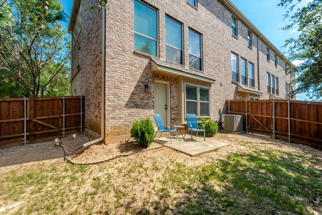 2700 Club Ridge Drive 1, Lewisville, TX 75067