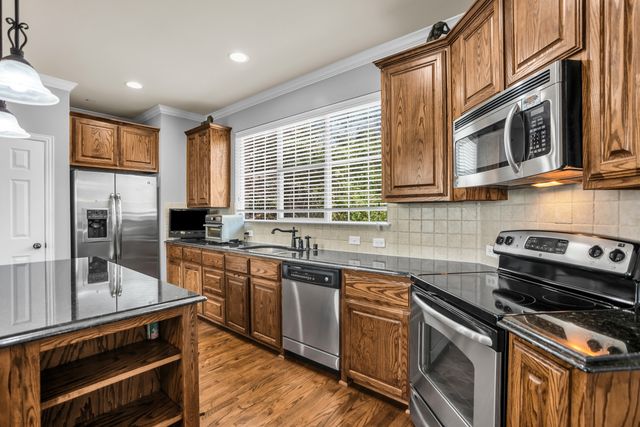 2700 Club Ridge Drive 1, Lewisville, TX 75067