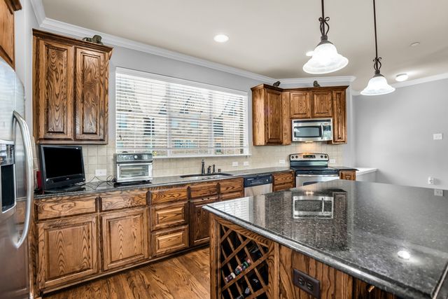 2700 Club Ridge Drive 1, Lewisville, TX 75067