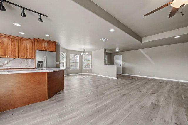 6589 Garner Pl, Valley Springs, CA 95252