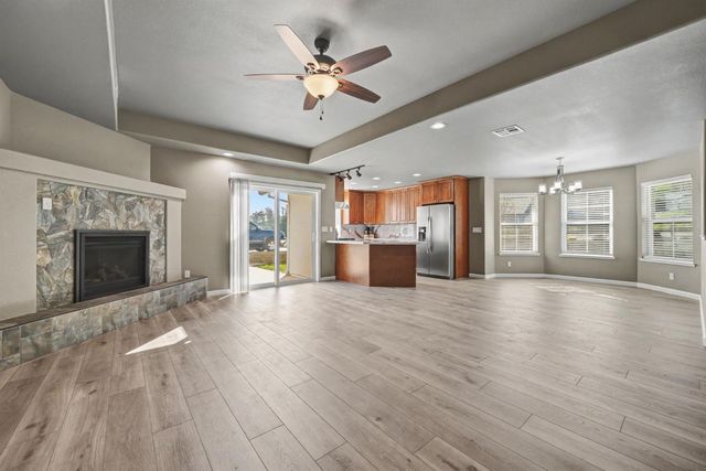 6589 Garner Pl, Valley Springs, CA 95252