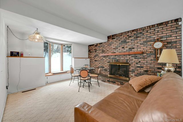 12 Mark Lane, New City, NY 10956