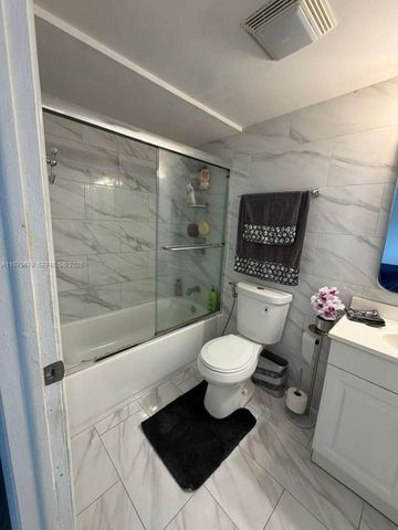 8209 SW 23rd Court 17C, North Lauderdale, FL 33068