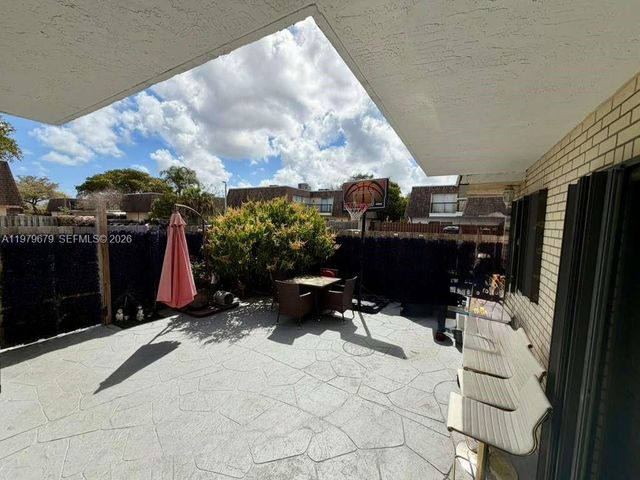 8209 SW 23rd Court 17C, North Lauderdale, FL 33068