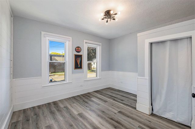 706 Alpine Avenue, Grand Rapids, MI 49504