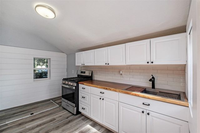 706 Alpine Avenue, Grand Rapids, MI 49504