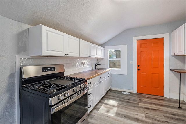 706 Alpine Avenue, Grand Rapids, MI 49504