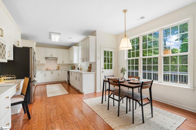 606 Heathercrest Court, Simpsonville, SC 29681