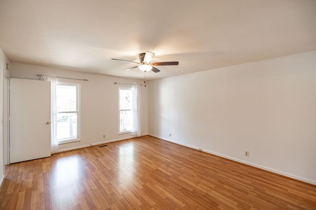 125 Brockhampton Ct, Goodlettsville, TN 37072