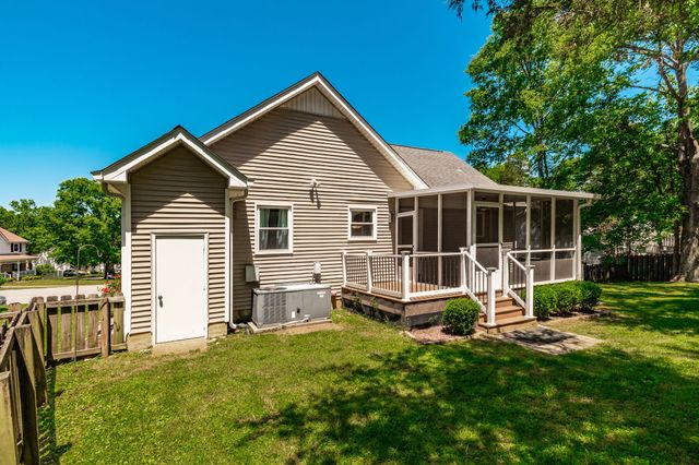 125 Brockhampton Ct, Goodlettsville, TN 37072