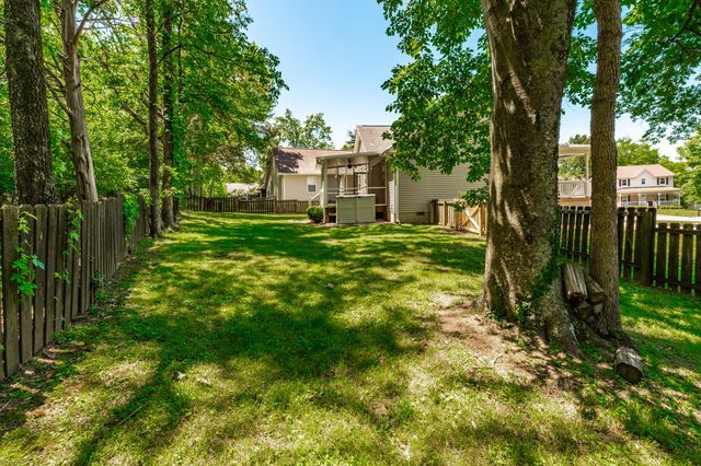 125 Brockhampton Ct, Goodlettsville, TN 37072