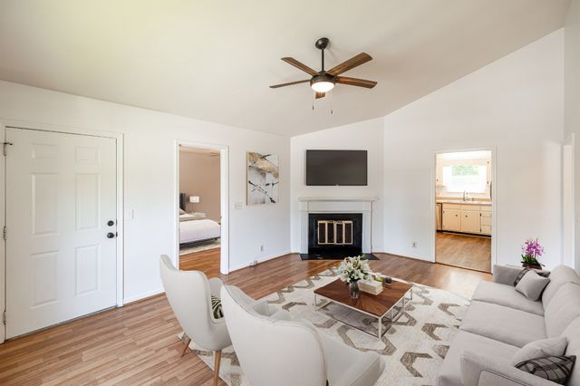 125 Brockhampton Ct, Goodlettsville, TN 37072