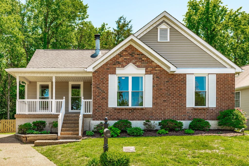125 Brockhampton Ct, Goodlettsville, TN 37072