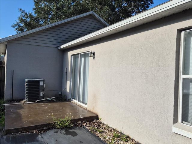 5249 YAUPON STREET, Orlando, FL 32811