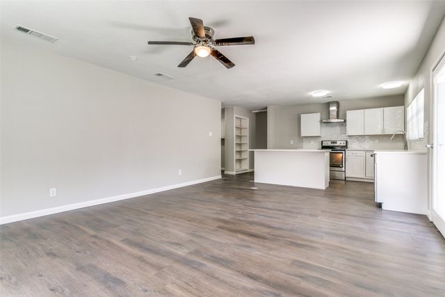 1506 Carnation Drive, Lewisville, TX 75067