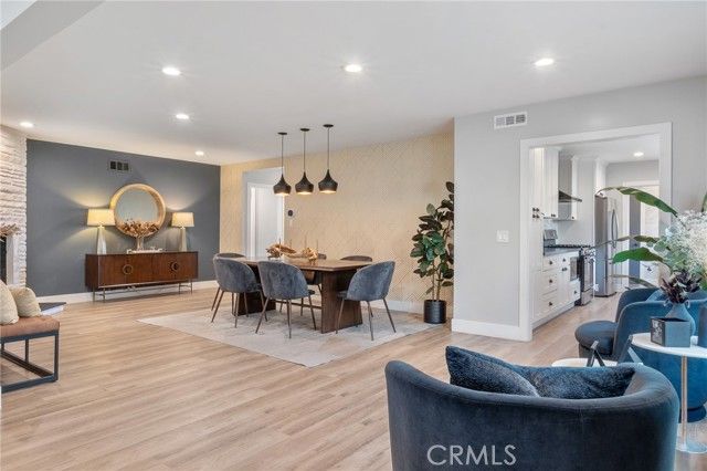 7316 Colbath, Van Nuys (los Angeles), CA 91405