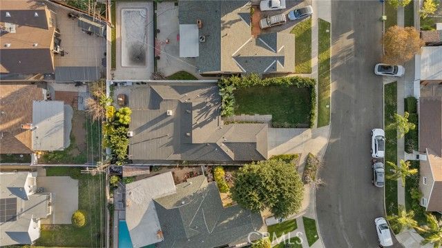7316 Colbath, Van Nuys (los Angeles), CA 91405