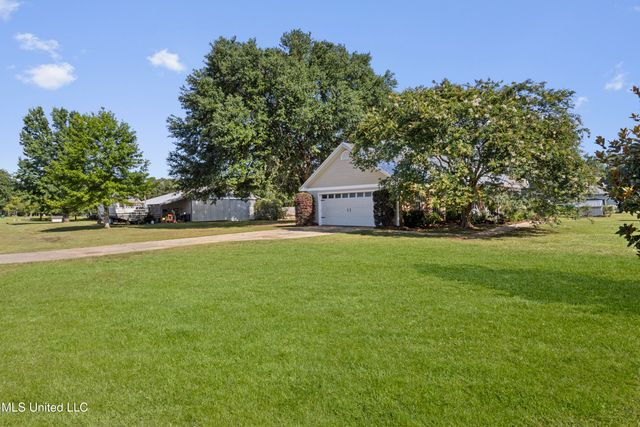13625 Mount Pleasant Road, Vancleave, MS 39565