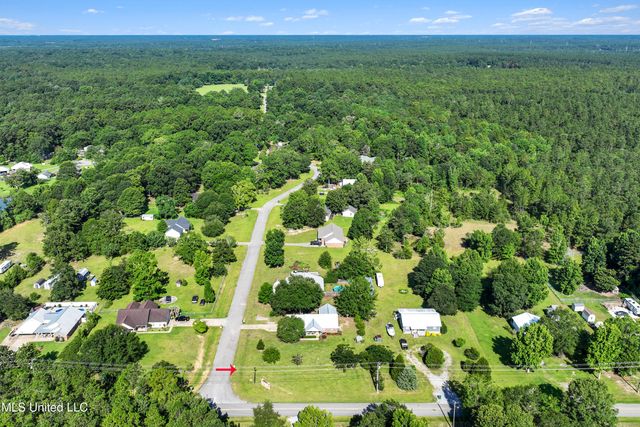 13625 Mount Pleasant Road, Vancleave, MS 39565