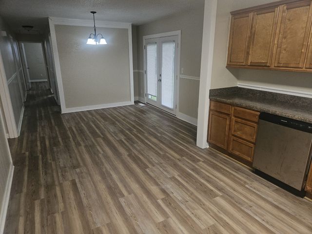 6731 Forrest Ln, Murfreesboro, TN 37129