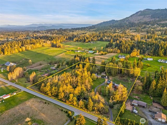 134 Draper Road, Port Angeles, WA 98362