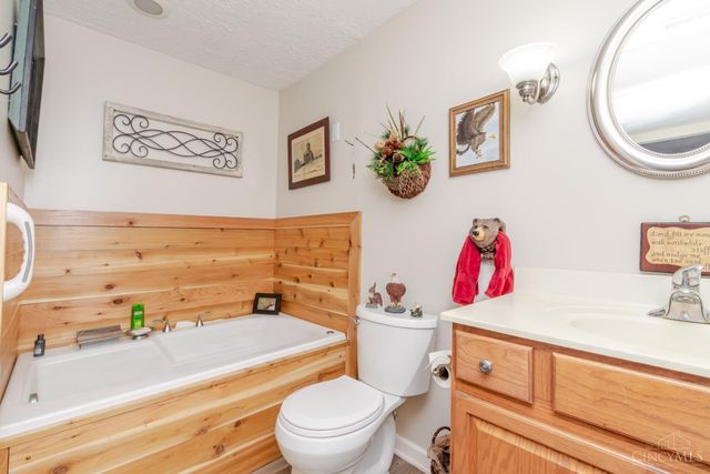 7335 Melinda Drive, Butler Twp, OH 45414