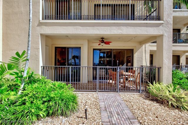 2351 Lakeview Drive 103, Sebring, FL 33870