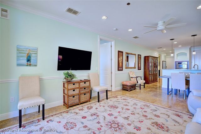 2351 Lakeview Drive 103, Sebring, FL 33870