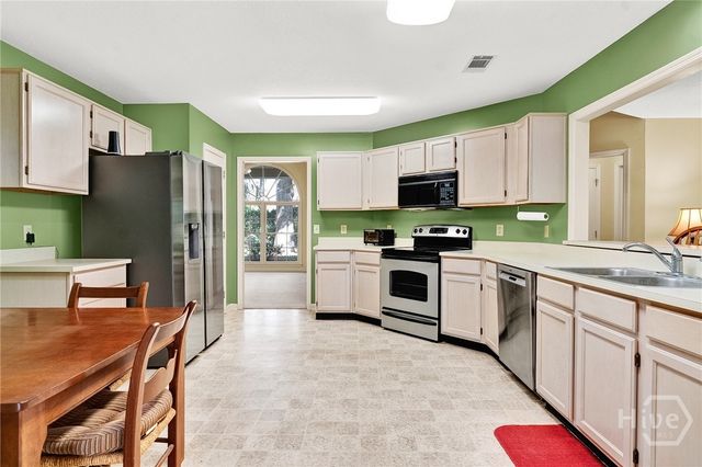 2 Mast Way, Savannah, GA 31419