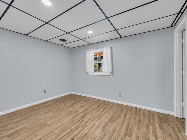 408 Rustling Oaks Drive, Waverly, TN 37185