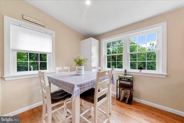 345 HOLT LN, Springfield, PA 19064