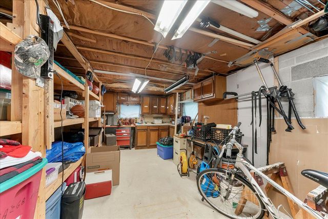 345 HOLT LN, Springfield, PA 19064
