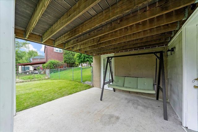 345 HOLT LN, Springfield, PA 19064