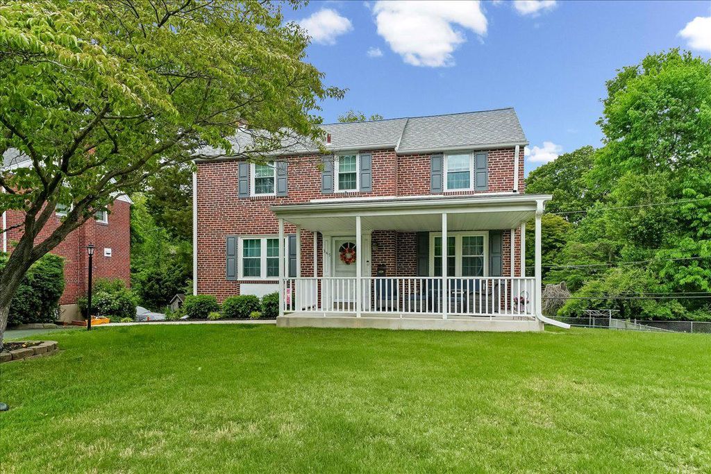 345 HOLT LN, Springfield, PA 19064
