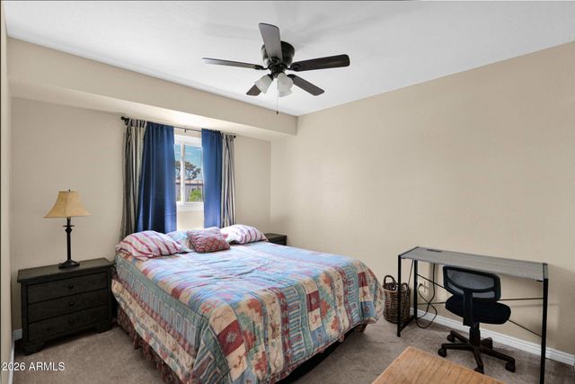 2930 E CLARENDON Avenue, Phoenix, AZ 85016