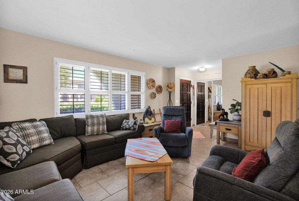 2930 E CLARENDON Avenue, Phoenix, AZ 85016 — photo 3