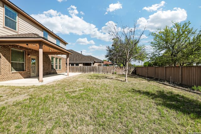 1914 Lake Peipsi, San Antonio, TX 78251