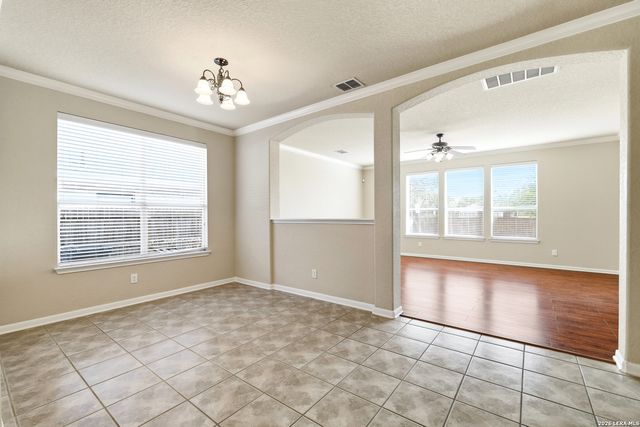 1914 Lake Peipsi, San Antonio, TX 78251