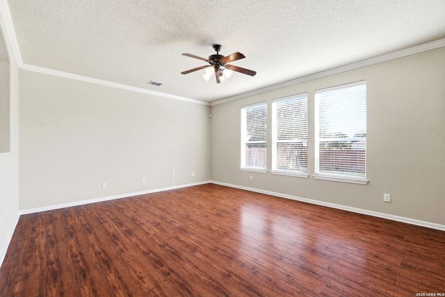 1914 Lake Peipsi, San Antonio, TX 78251