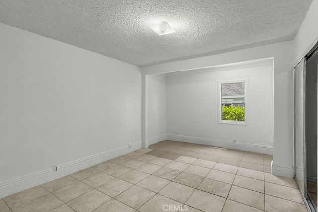 2438 E 114th, Los Angeles, CA 90059