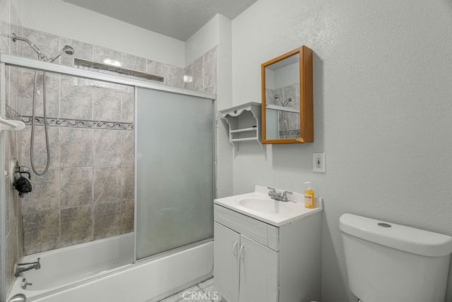 2438 E 114th, Los Angeles, CA 90059