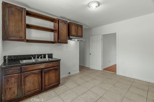 2438 E 114th, Los Angeles, CA 90059