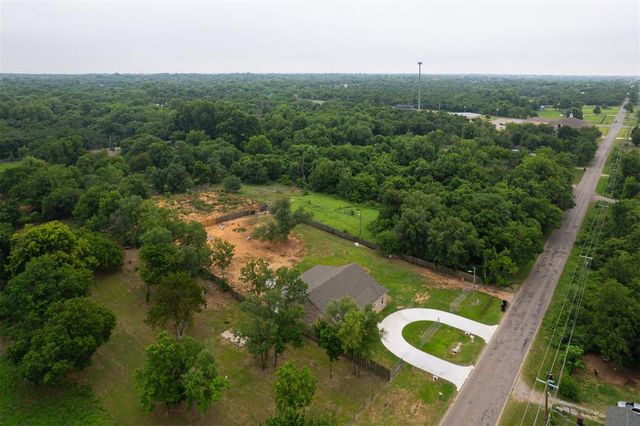 5314 N Post Road, Spencer, OK 73084