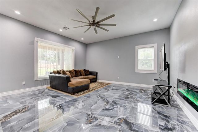 5314 N Post Road, Spencer, OK 73084