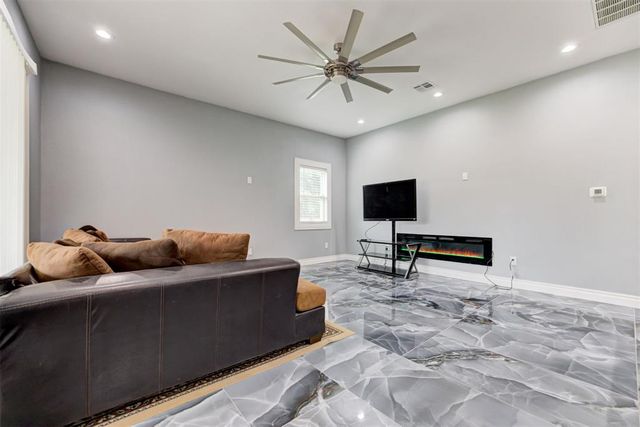 5314 N Post Road, Spencer, OK 73084