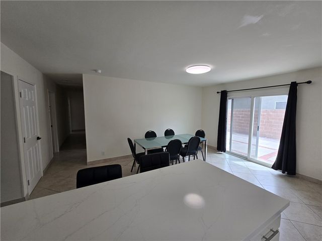 6683 Gross, West Hills (los Angeles), CA 91307