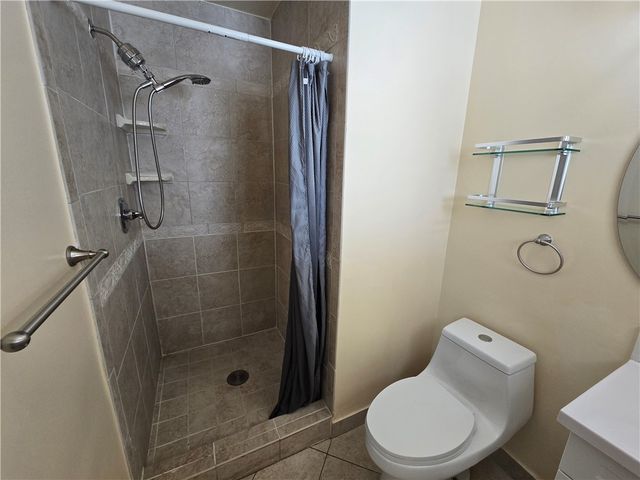 6683 Gross, West Hills (los Angeles), CA 91307